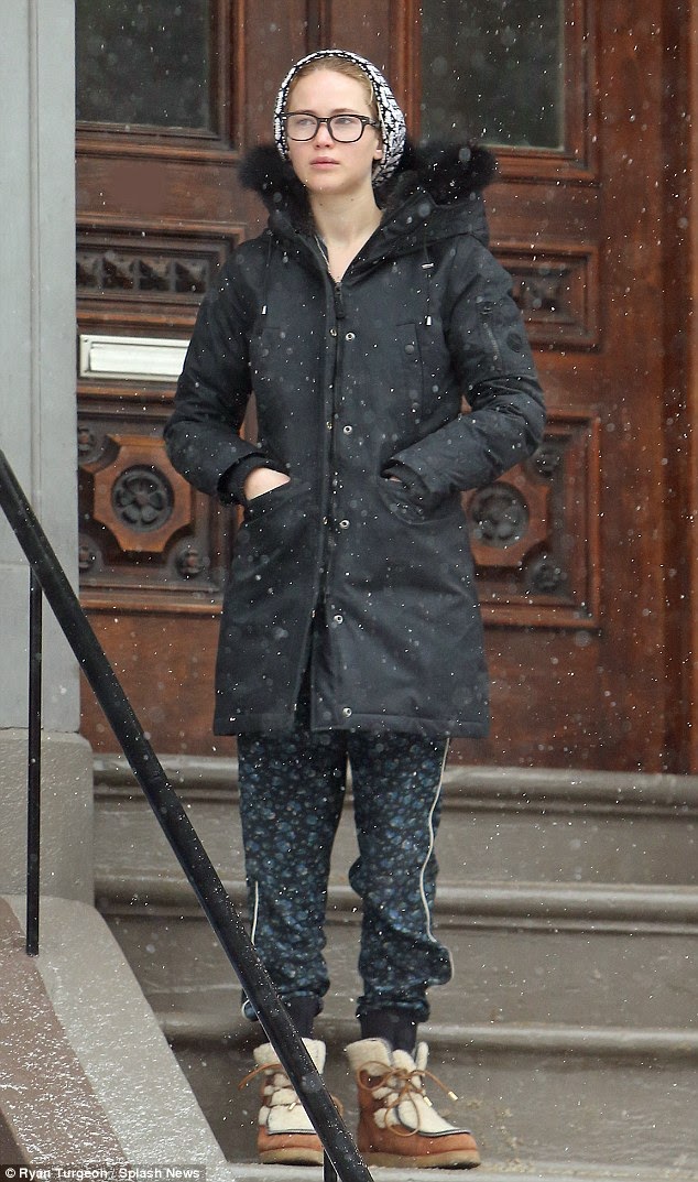 Дженнифер Лоуренс без макияжа фото (февраль 2015)