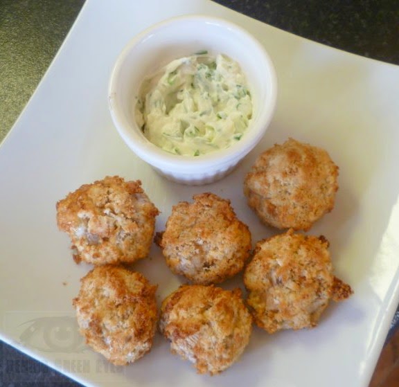 Behind Green Eyes WWFriendly Breaded Mushrooms & Garlic Dip