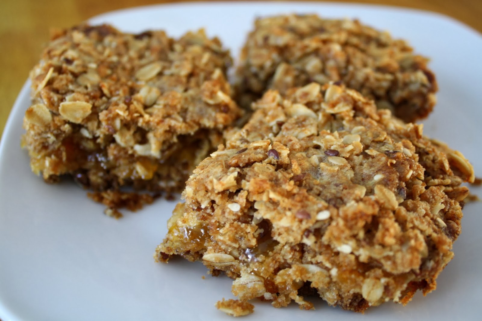 Making Mama's Kitchen Oatmeal Flaxseed Bars With Apricot Filling