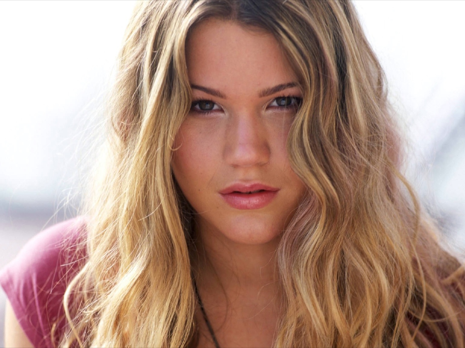 http://1.bp.blogspot.com/-6M26zlVBUvg/UJsHr7IOyGI/AAAAAAAAA_o/iqA_uW-CpQE/s1600/joss-stone-2.jpg