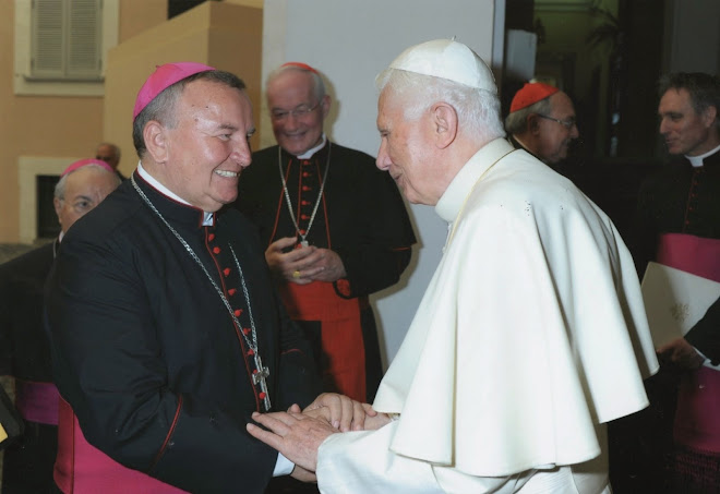 Dom Marcos Piatek e o Papa Bento XVI - 2011