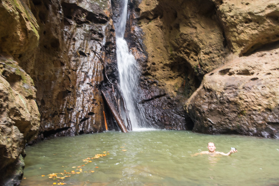 To Pai, The Land Split. Pam Bok Waterfall