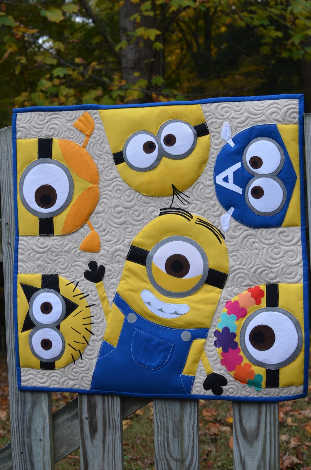 Oh Sew Loved Minion Quilt Mini Swap!