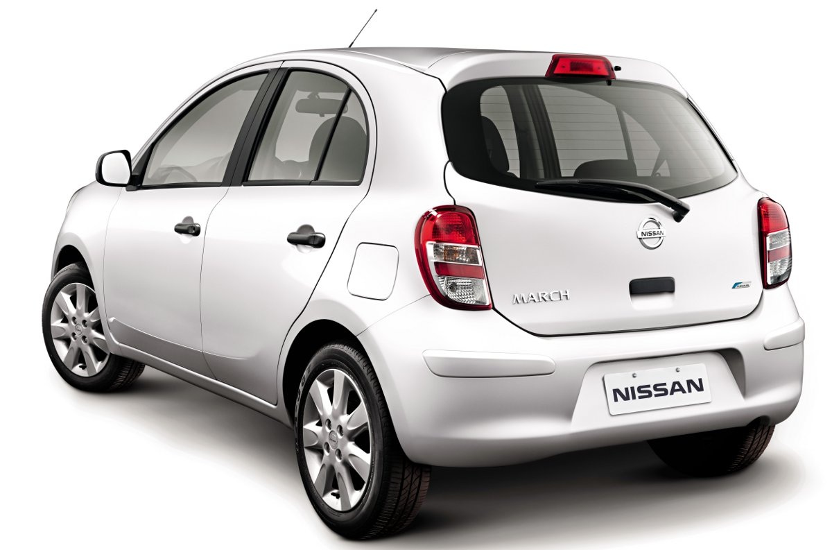 NISSAN MARCH PREÇO DO 1.0 E 1.6 COMPLETO