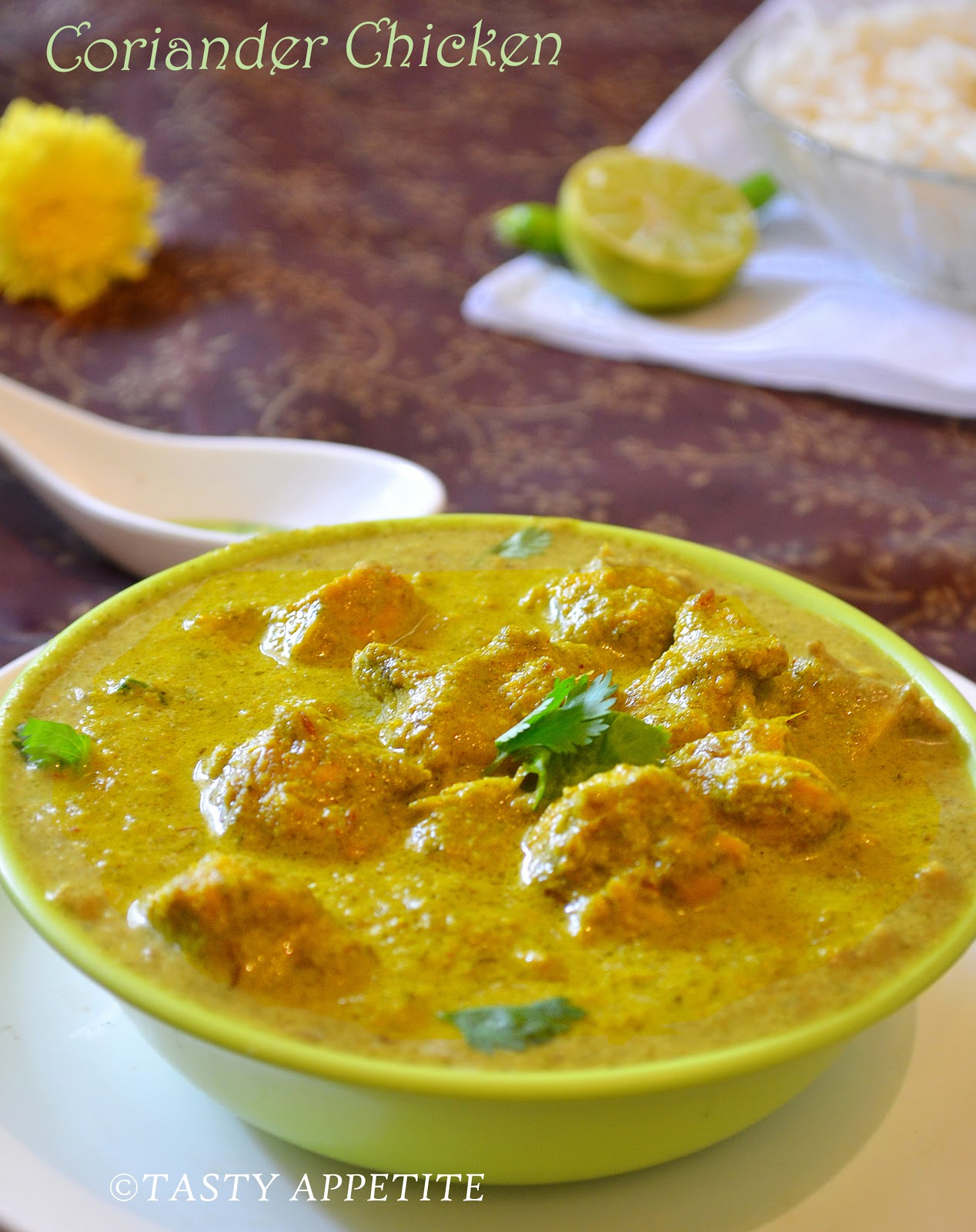 Coriander Chicken / Hariyali Murgh / Green Coriander Chicken Curry