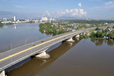 Jambatan Tun Salahuddin. Jambatan Tun Salahuddin.