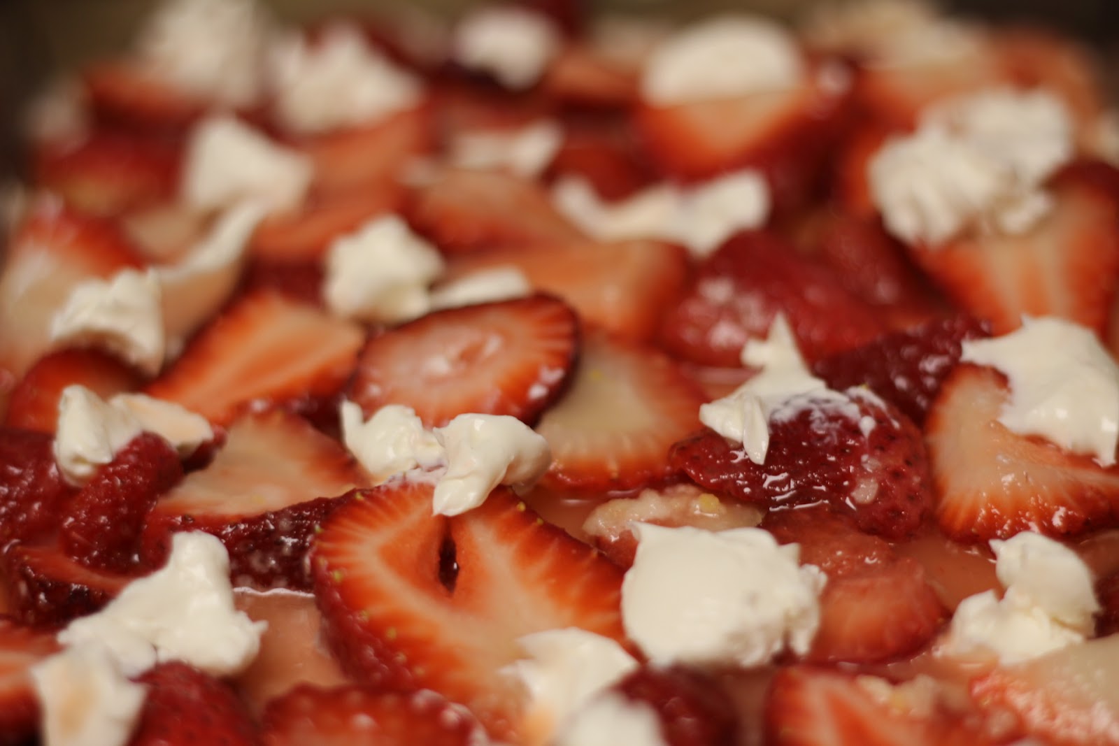 Always Me With You Strawberry cream cheese bars