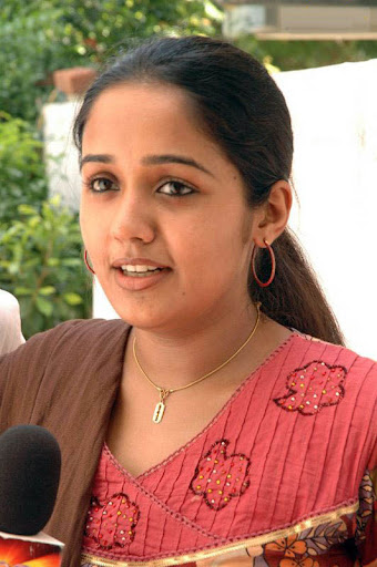http://1.bp.blogspot.com/-6PwpvFu5LUI/TiVR6hNbKZI/AAAAAAAAALE/lyfC1KVG5LU/ananya-hot-hot-tamil-actress-spicy-pics-1.jpg