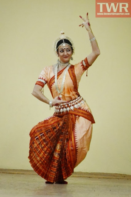 классические танцы Индии и Уфы.
