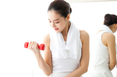 [Image: tap-gym-giam-can-nhanh-3.png]