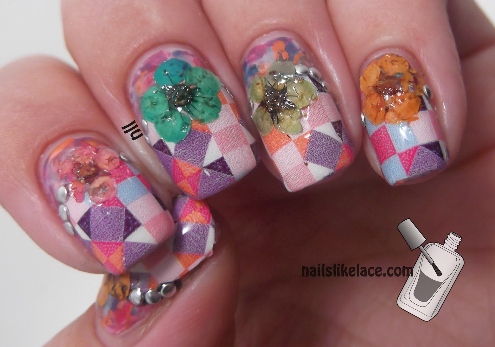 NailsLikeLace Twinsie Tuesday Nail Appliques