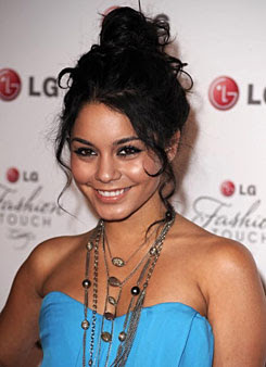 vanessa hudgens hair short