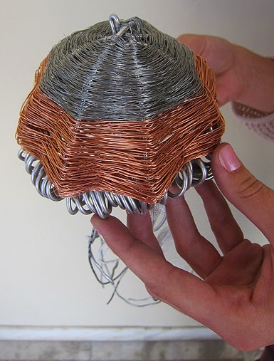 Mr. Bob's Middle & High School Art Room: Wire Sculpture