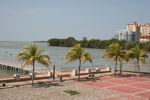 seafront at Melaka's portugese settlement