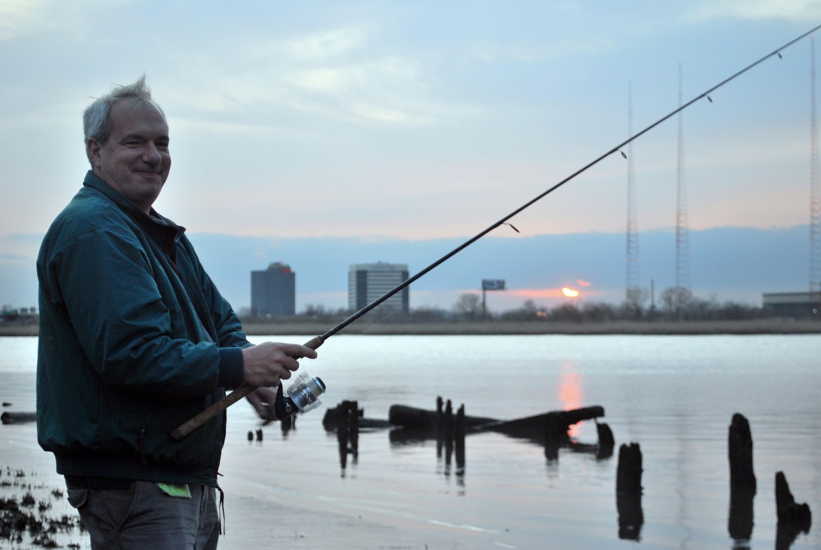 Litton's Fishing Lines No Fishing at DeKorte Park/Tried for Stripers