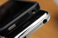 COME CAPIRE SE UN IPHONE 4 È STATO DANNEGGIATO DALL'ACQUA