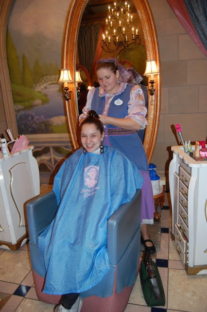 Bibbidi Bobbidi Boutique, Disney World, hair, hair salon, salon, hair treatment, princess, fairy tale, fairytale, fairy tale princess, fairytale princess, Disney Princess