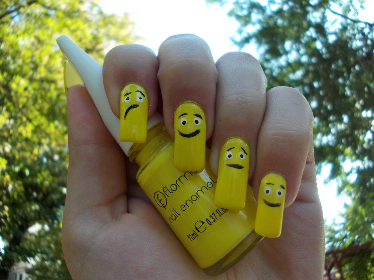Emoticon nails Ella's Beauty Corner