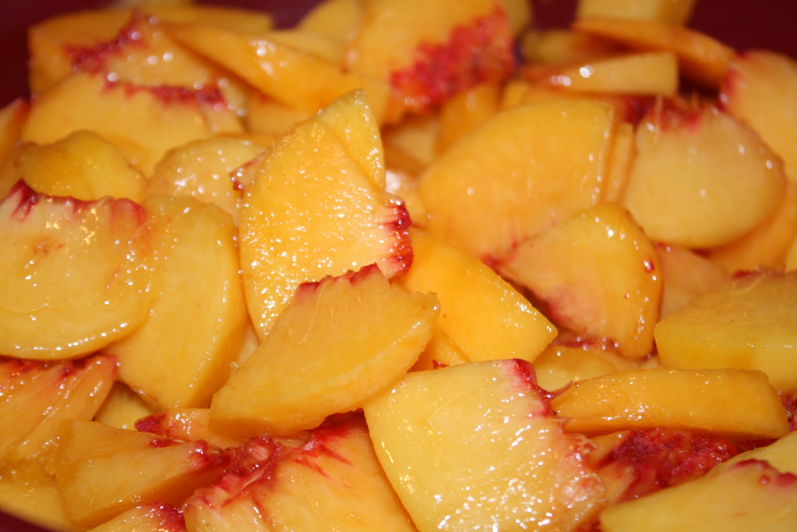 everything to entertain Fresh Peaches and Cream Pie