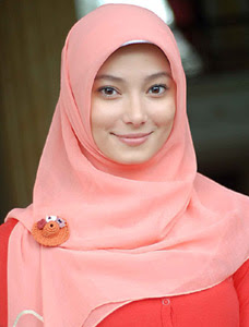 Foto+Asmirandah+Zantman+Berkerudung.jpg