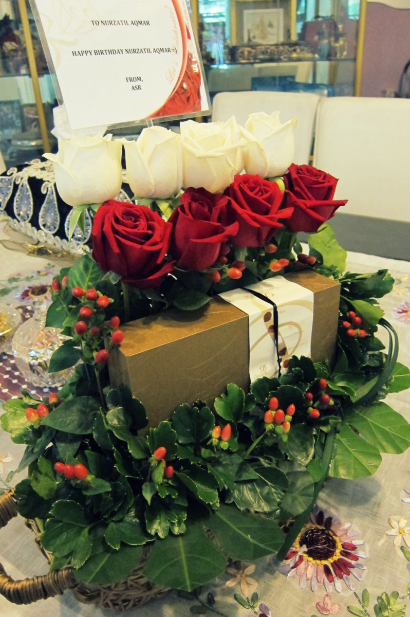 Same Day Flower Delivery Roses Only Singapore Online Florist