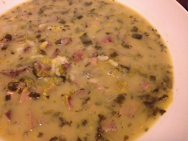 Yunan mutfağına özgü sakatat çorbası Bulmaca Cevap