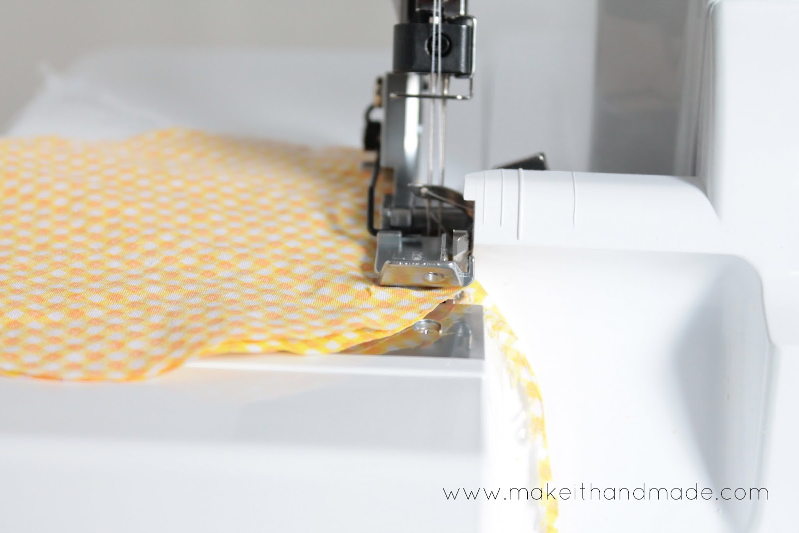 Serging In The Round Tutorial by Make It Handmade