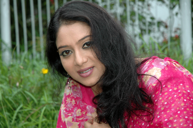 Pin on Bangladeshi actress Shabnur wallpapers