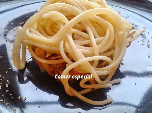 Espaguetis Con Gallina Y Verduras
