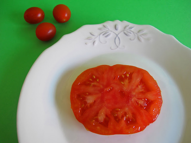 RECETAS DE COCINA ,  FÁCILES  Y SANAS... Tomate+en+plato