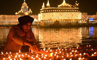 Happy Diwali Quotes in Hindi 2013