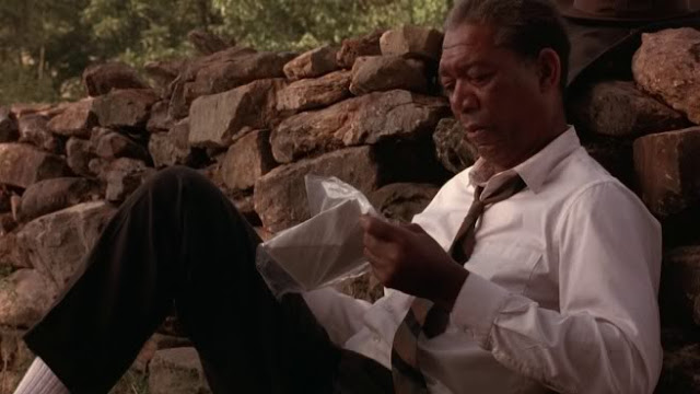 a review of frank darabonts film the shawshank redemption Tim robbins and morgan freeman appear in a scene in the castle rock film the shawshank redemption by frank darabont, finds the review shawshank. a review of frank darabonts film the shawshank redemption Tim robbins and morgan freeman appear in a scene in the castle rock film the shawshank redemption by frank darabont, finds the review shawshank.