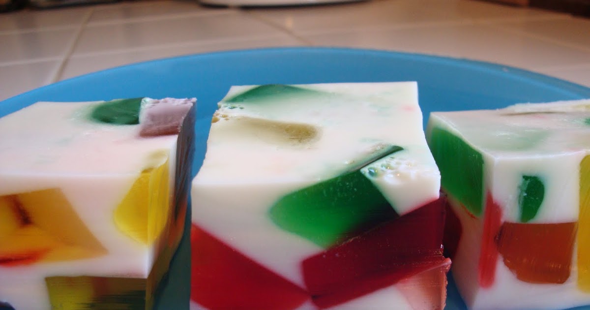 Debi Cooks......... Glass Block Jello