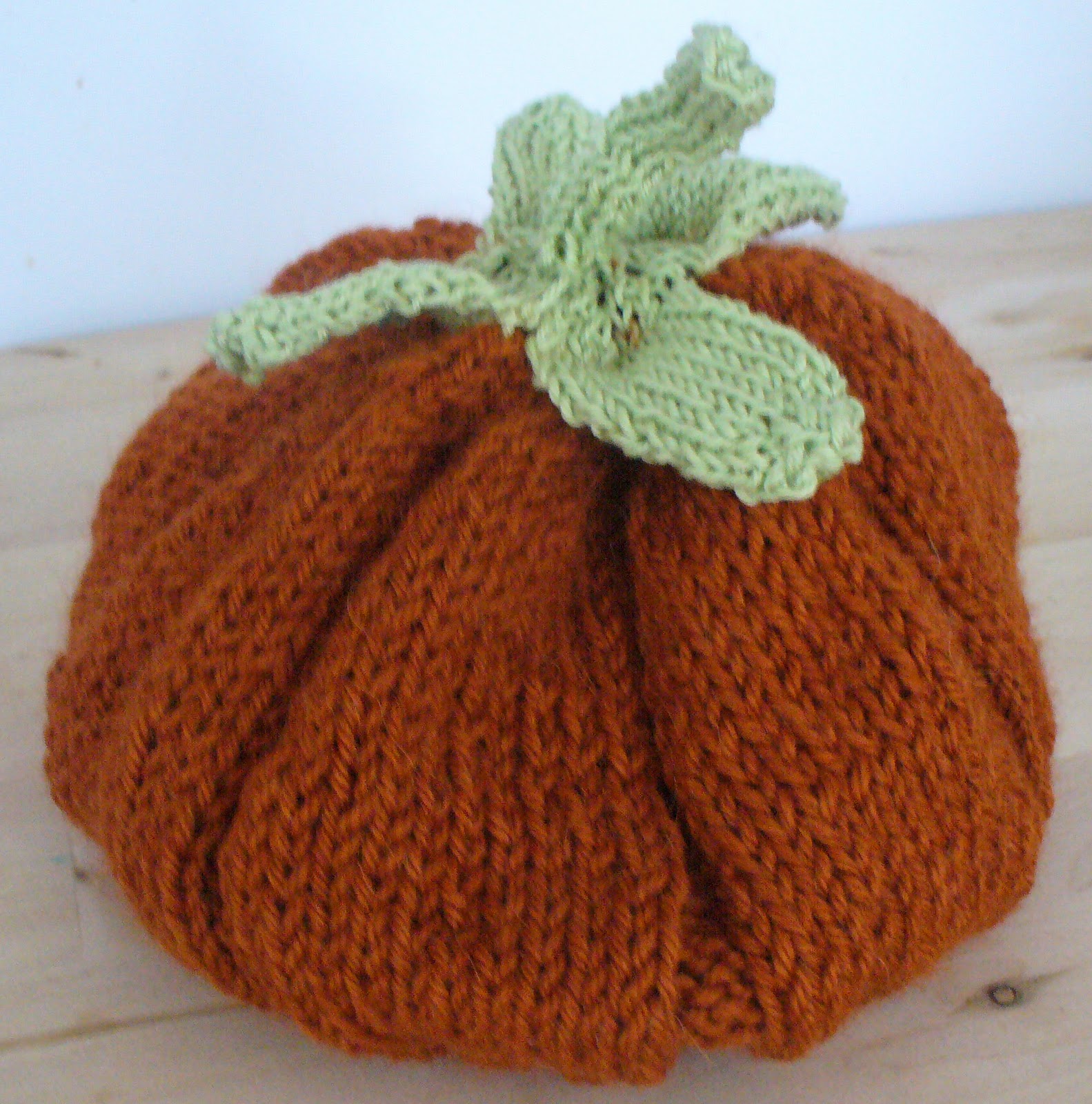 The Feisty Redhead: Knitted Pumpkin Hat