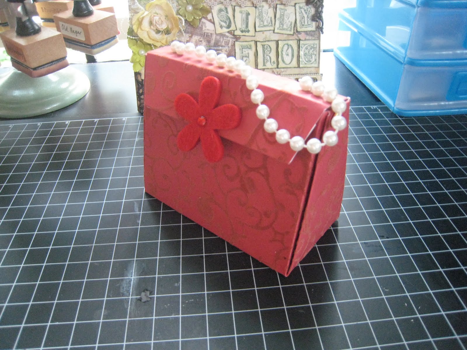 Bee Creation Purse Gift Box