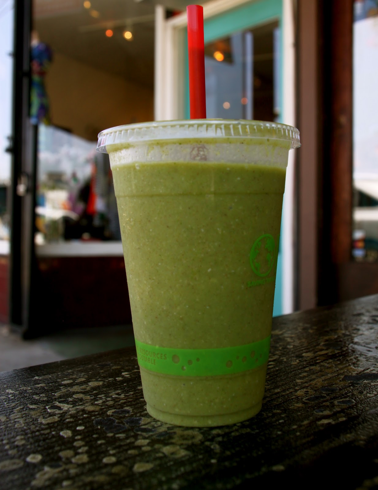 la la mama Kale and Coconut Smoothie Recipe