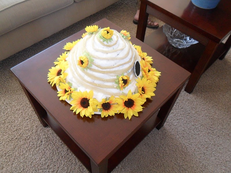 beehive diaper cake