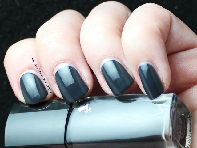 Nails4Dummies - Lancome Noir Caviar