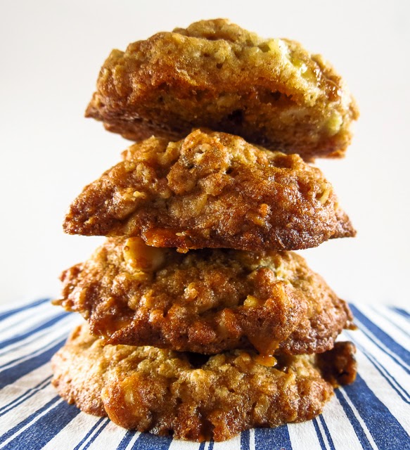 OnTheMoveIn the Galley SKOR! Banana Nut Cookies