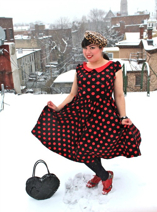 How to Wear a Pillbox Hat Tanith Rowan