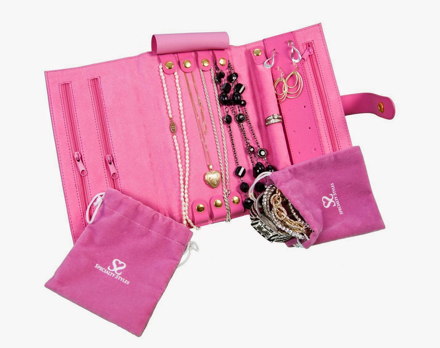 Popular Product Reviews by Amy Jewelry Travel Organizer Review + Giveaway