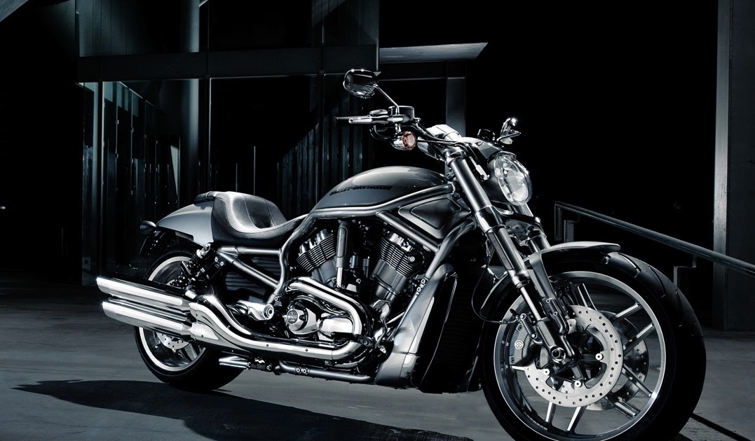 Ruster_X3's Crib VRod 10th Anniversary