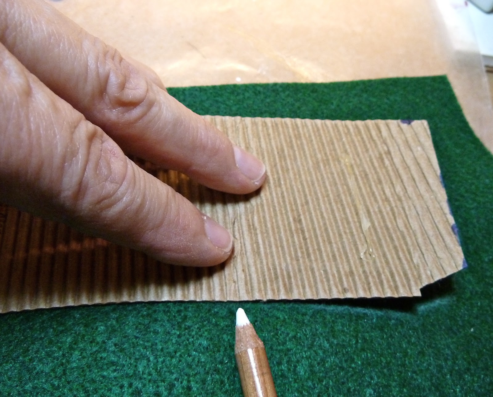 Make it easy crafts Recycled coffee cup sleeve for St. Patrick’s Day