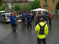 La Plaça dels Arbres inici de la caminada de Sallent La Plaça dels Arbres inici de la caminada de Sallent
