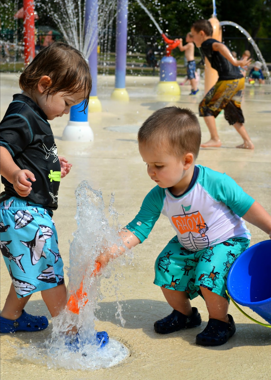 MinneMama Splash Pads and my Quiet Observer
