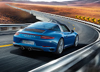 Porsche-911-4-4S-50.jpg