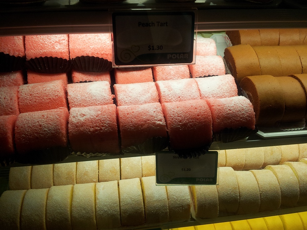 Diary Singapore 笔记新加坡 Puffs and cakes at Polar, Singapore