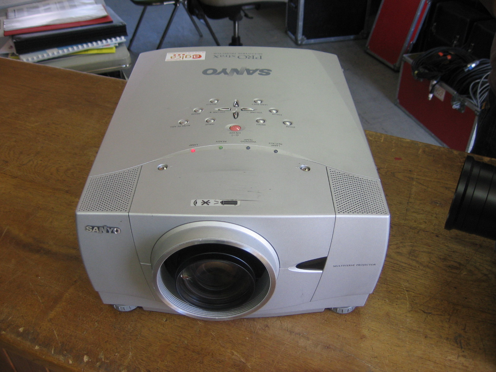 5000 High Lumens SanyoLPXP56 Brand New 100 Remaining Lamp World