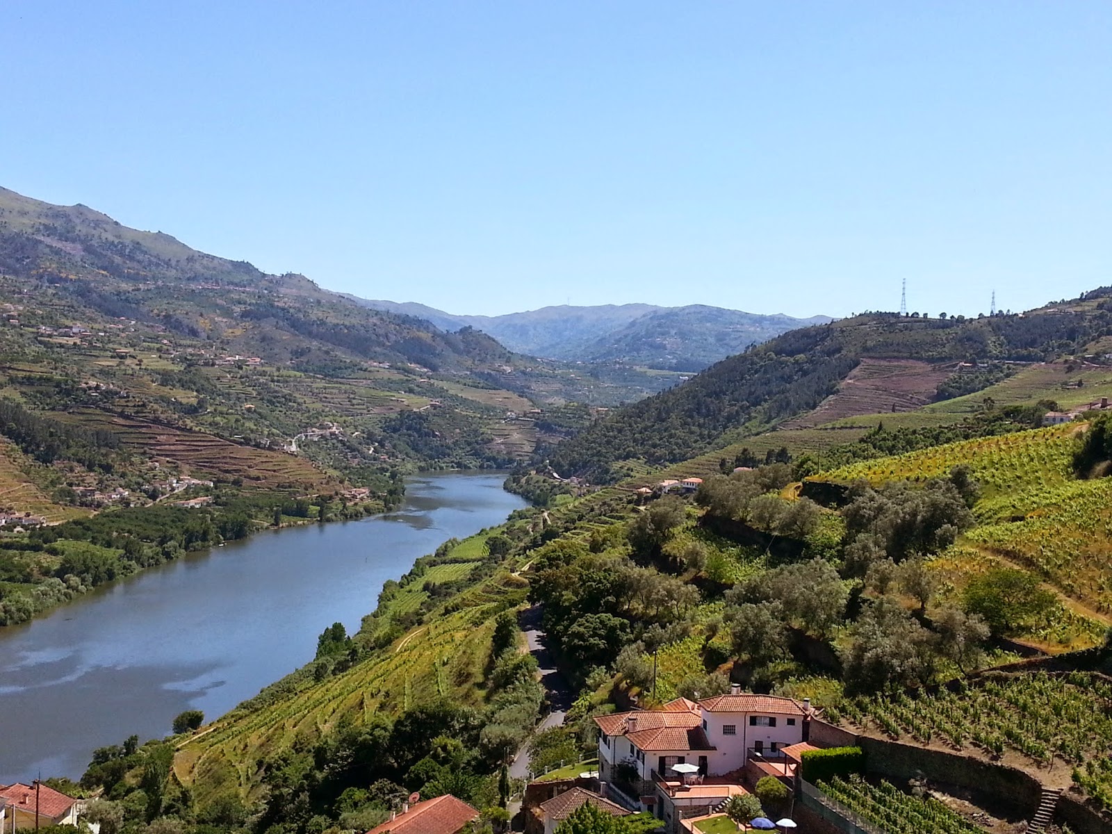 Douro River, Portugal VdudesV