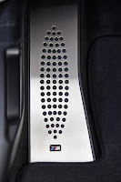 2017-BMW-X4-M40i-75.jpg